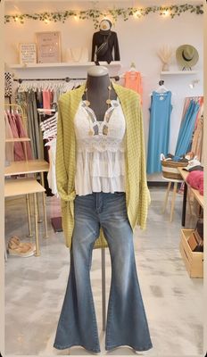 LouLou's Boutique by null