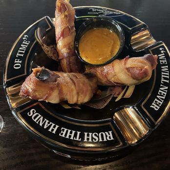 District 37 Kitchen & Taphouse - Cuban cigars - little Cubans no roll - American Near Me - North Tonawanda, New York District 37 Kitchen & Taphouse - Cuban cigars - little Cubans no roll - American Near Me - North Tonawanda, New York