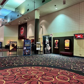 AMC Mountainside 10 - Lobby - Cinema Near Me - Mountainside, New Jersey