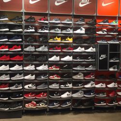 Champs Sports