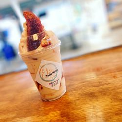 Elite Nutrition - Mango Pineapples smoothie w/ Chamoy & Tajin