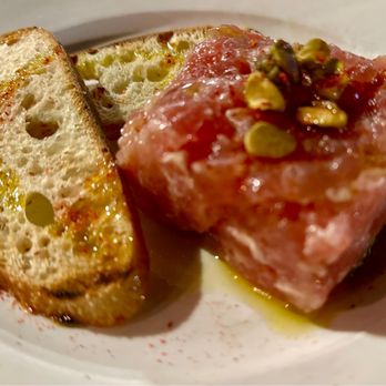 Neptune Oyster - Yellowfin Tuna - Seafood Near Me - Boston, Massachusetts