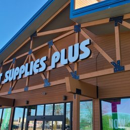 Exterior photo of Pet Supplies Plus Traverse City - Traverse City, Michigan Exterior photo of Pet Supplies Plus Traverse City - Traverse City, Michigan