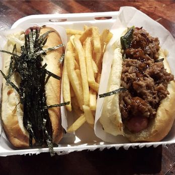 Japadog - Japanese Near Me - Vancouver, British Columbia