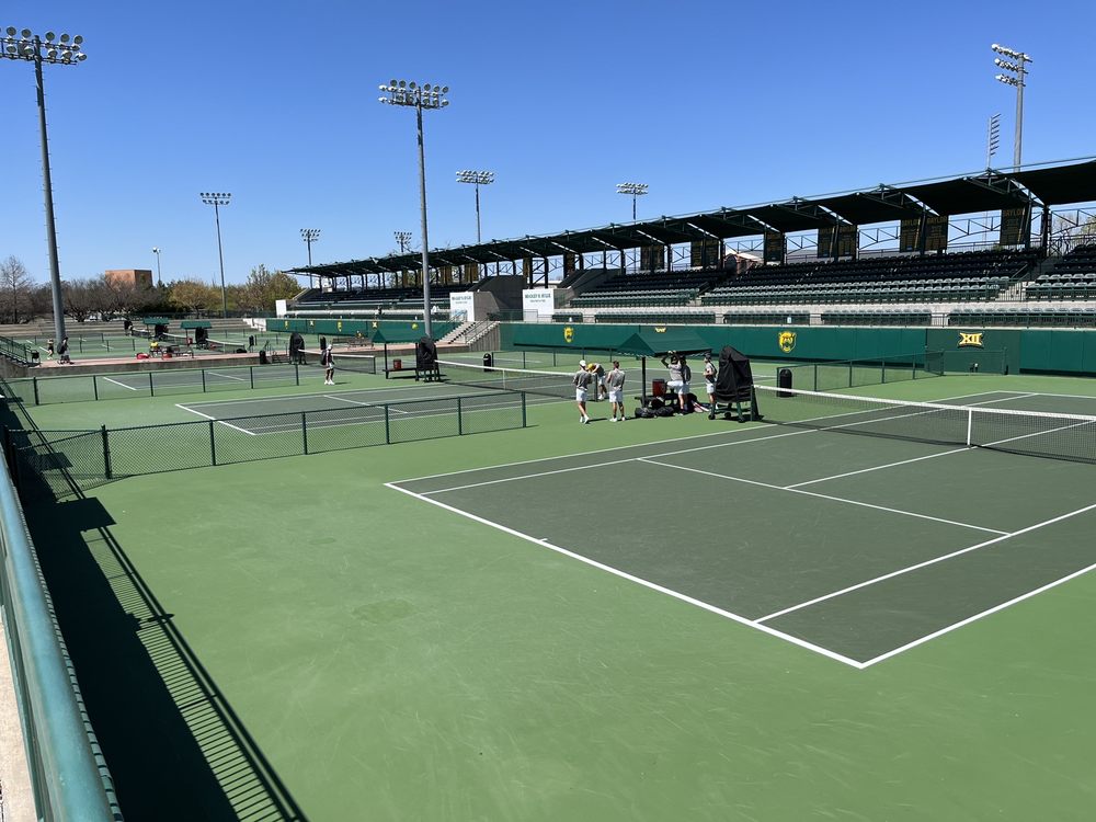 Hurd Tennis Center Logo