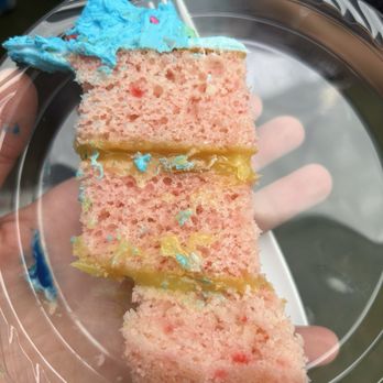 Latham Bakery - Strawberry and lemon - Patisserie/Cake Shop Near Me - Forney, Texas Latham Bakery - Strawberry and lemon - Patisserie/Cake Shop Near Me - Forney, Texas