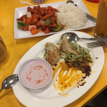 Yummy Cafe - Idk what that plate on the bottom left is - Chinese Near Me - Sacramento, California
