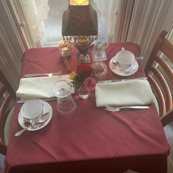 Teaberry's Tea Room - Beautiful table setting - Tea Rooms Near Me - Flemington, New Jersey Teaberry's Tea Room - Beautiful table setting - Tea Rooms Near Me - Flemington, New Jersey