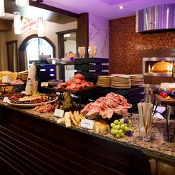 Aegis Living Ravenna - Dining