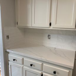 Kitchen backsplash