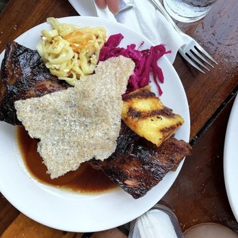 Hartwood - Pulled pork with papaya salad - Mexican Near Me - Tulum, ROO Hartwood - Pulled pork with papaya salad - Mexican Near Me - Tulum, ROO