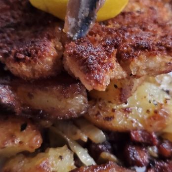 Cafe Berlin - Wiener Schnitzel - German Near Me - Washington, DC, District of Columbia Cafe Berlin - Wiener Schnitzel - German Near Me - Washington, DC, District of Columbia