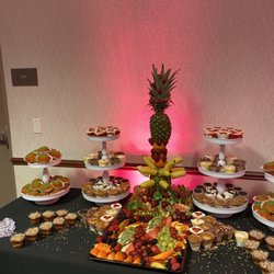 J.Wonderland Crêpes and waffles - Catering fruit and and sweets