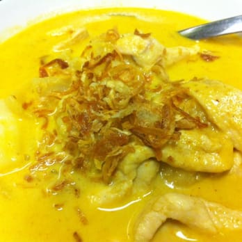 Thai Chef - Group deal: 4. Yellow curry chicken - Thai Near Me - Burnaby, British Columbia