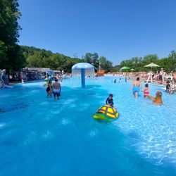 Land of Make Believe - Pirate's Cove Wading Pool
