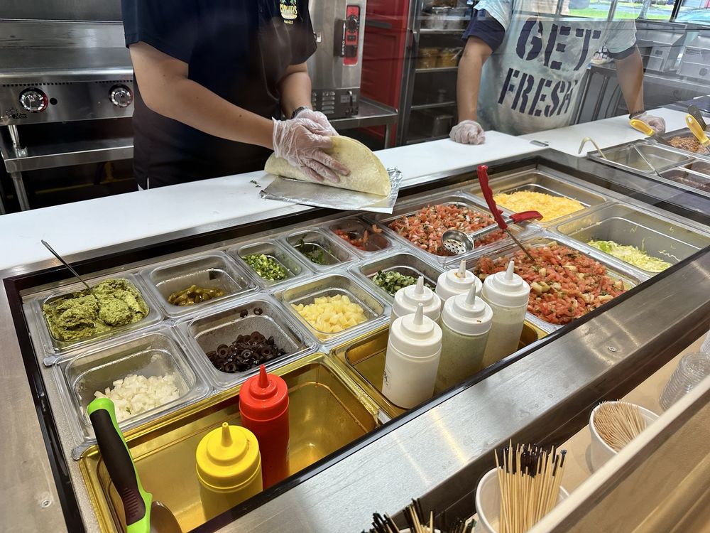 Islands Fresh Mex Grill