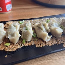 Chicken Steamed Dumplings (6) 鸡肉蒸饺 Chicken Steamed Dumplings (6) 鸡肉蒸饺