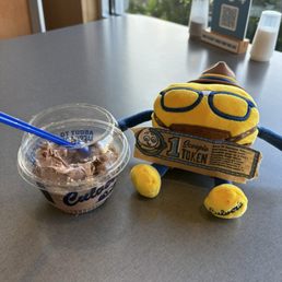 Custard, a scoopie token, and Kurdis Von cheese