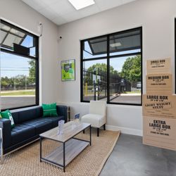 Space Shop Self Storage - Conyers