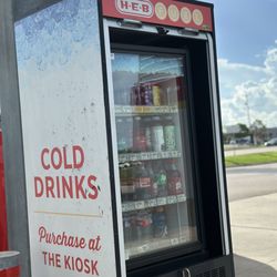 HEB Fuel Station - Cold drinks for sell. }:{