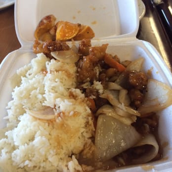 Hong Kong Restaurant - Orange chicken from Hong Kong restaurant in Madera, served in a Togo box! Not only a very small portion but the food was so old! - Chinese Near Me - Madera, California Hong Kong Restaurant - Orange chicken from Hong Kong restaurant in Madera, served in a Togo box! Not only a very small portion but the food was so old! - Chinese Near Me - Madera, California