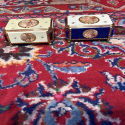 Eschel singing bird boxes