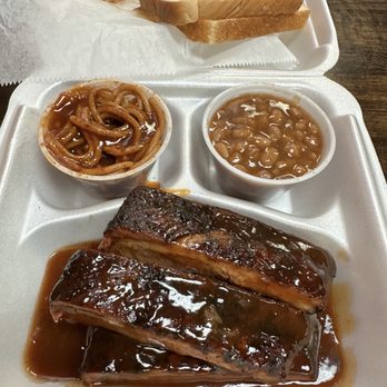 Cozy Corner Restaurant - Ribs, BBQ Spaghetti, BBQ Beans - Barbeque Near Me - Memphis, Tennessee Cozy Corner Restaurant - Ribs, BBQ Spaghetti, BBQ Beans - Barbeque Near Me - Memphis, Tennessee