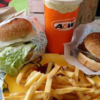 A&W - Teens Combo - Burgers Near Me - Whitchurch-Stouffville, Ontario