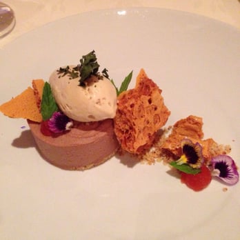Manoir Hovey - Chocolate mousse and caramel ice cream. - Hotels Near Me - North Hatley, Quebec
