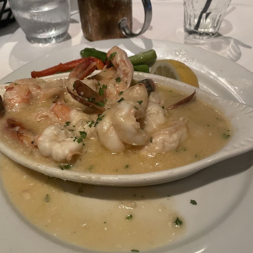 Dal Rae Restaurant - Good size Shrimp - Steakhouses Near Me - Pico Rivera, California Dal Rae Restaurant - Good size Shrimp - Steakhouses Near Me - Pico Rivera, California
