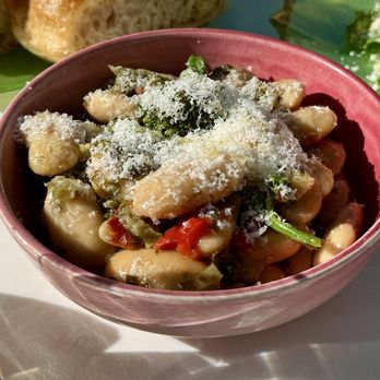 Hendrix & Siena - Lemony Beans - Italian Near Me - Hopkins, Minnesota Hendrix & Siena - Lemony Beans - Italian Near Me - Hopkins, Minnesota