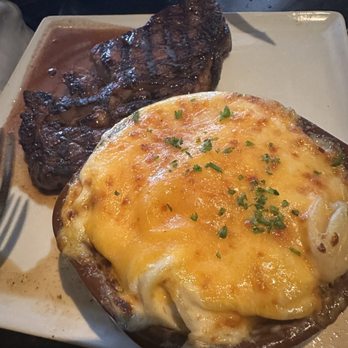 Brookwood Grill - Ribeye mac & cheese - American Near Me - Roswell, Georgia Brookwood Grill - Ribeye mac & cheese - American Near Me - Roswell, Georgia