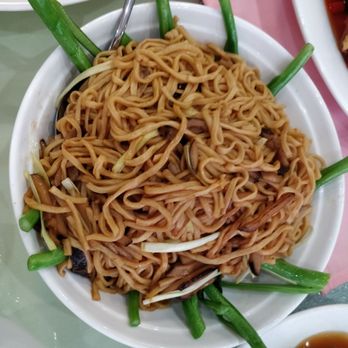 Golden Seafood Restaurant - Lo Mein - Seafood Near Me - Edison, New Jersey Golden Seafood Restaurant - Lo Mein - Seafood Near Me - Edison, New Jersey