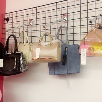 Sidity Cutique - Women's Clothing Near Me - Overland, Missouri