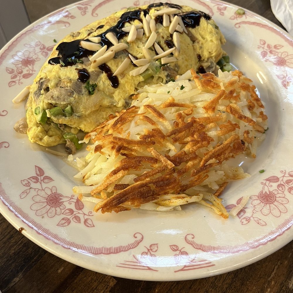 Eggstasy - Roasted Garlic, Toasted Almonds & Asparagus Omelette - Breakfast & Brunch Near Me - Chandler, Arizona