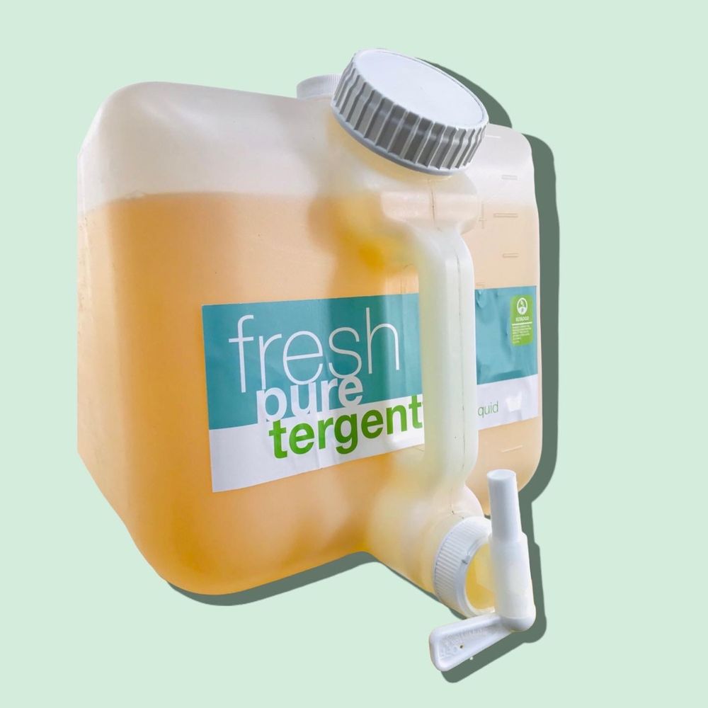 The FillerUp Shop Logo