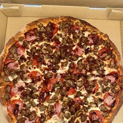 Hot Mama's Pizzeria - Large Meaty Mama