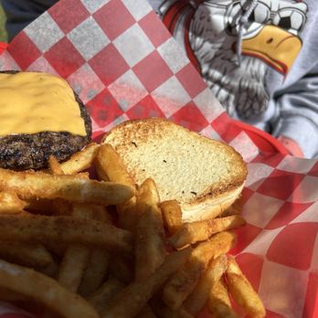 The Grill At Clemson Marina - Cheeseburger - American Near Me - Seneca, South Carolina The Grill At Clemson Marina - Cheeseburger - American Near Me - Seneca, South Carolina