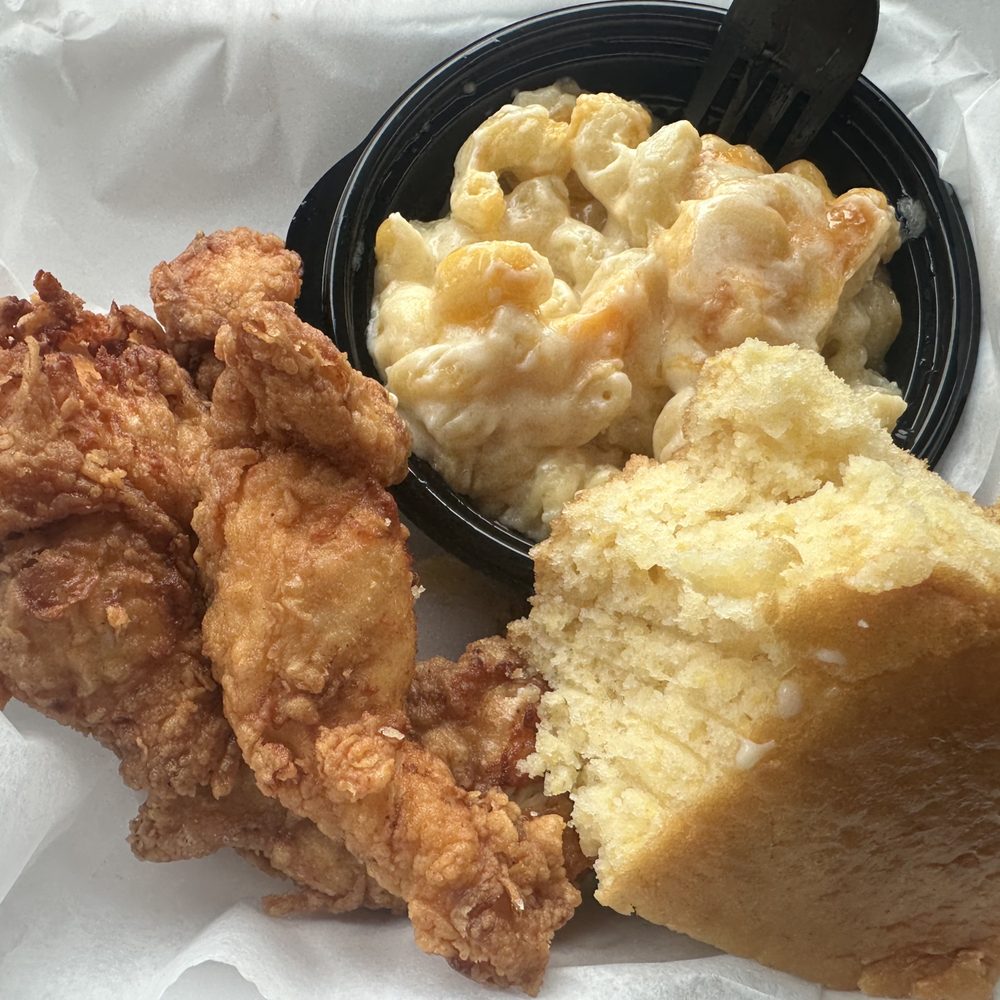 Cozy Coop - Crispy Tenders, Mac and Cheese, and Cornbread - Southern Near Me - Marietta, Georgia