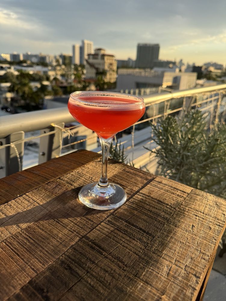 The Twisted Tonic Image