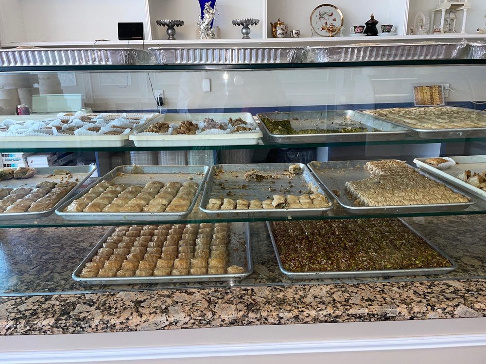 LILY SWEETS Updated August 2024 24 Photos & 17 Reviews 6588