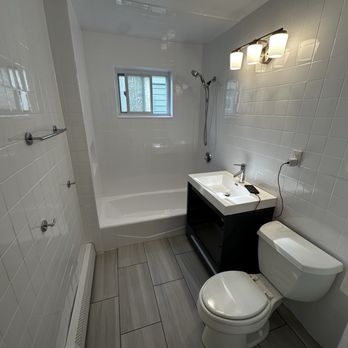 López Masonry and Landscaping - After bathroom - Masonry/Concrete Near Me López Masonry and Landscaping - After bathroom - Masonry/Concrete Near Me