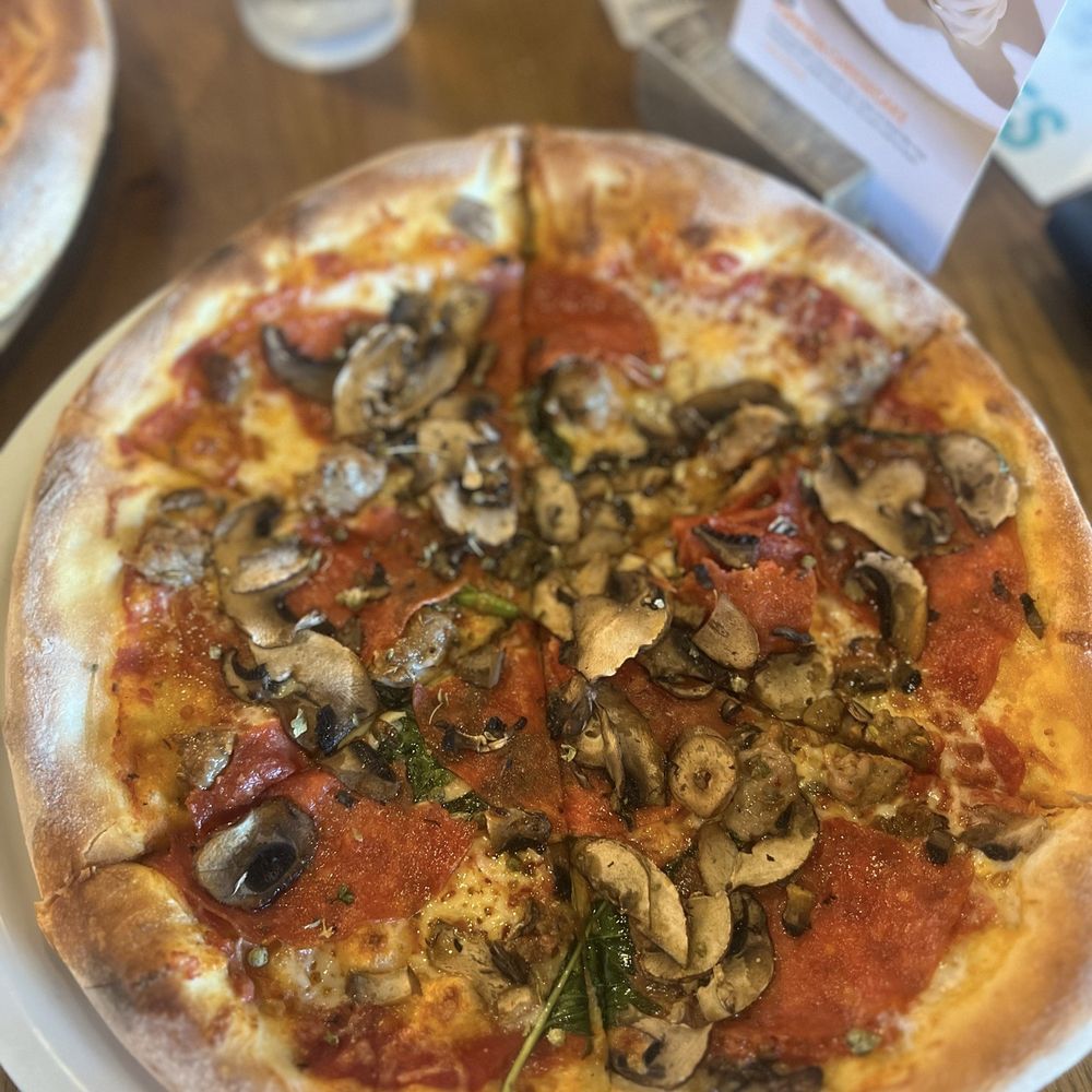 California Pizza Kitchen - Pizza Near Me - San Diego, California