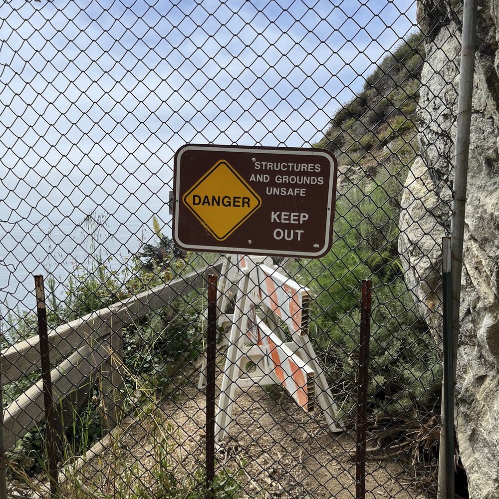 Julia Pfeiffer Burns State Park - Can't go further, boo - Parks Near Me - Big Sur, California