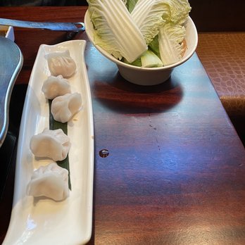 Q Restaurant - Chinese Near Me - Boston, Massachusetts