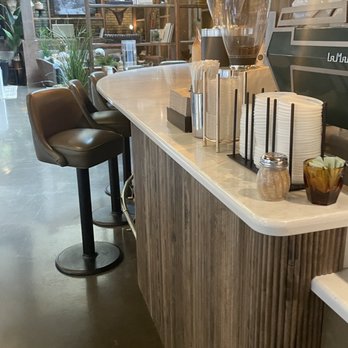 Backstory Coffee Roasters - Bar seating - Coffee & Tea Near Me - Minneapolis, Minnesota