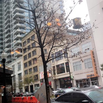 Giordano's - Pizza Near Me - Chicago, Illinois