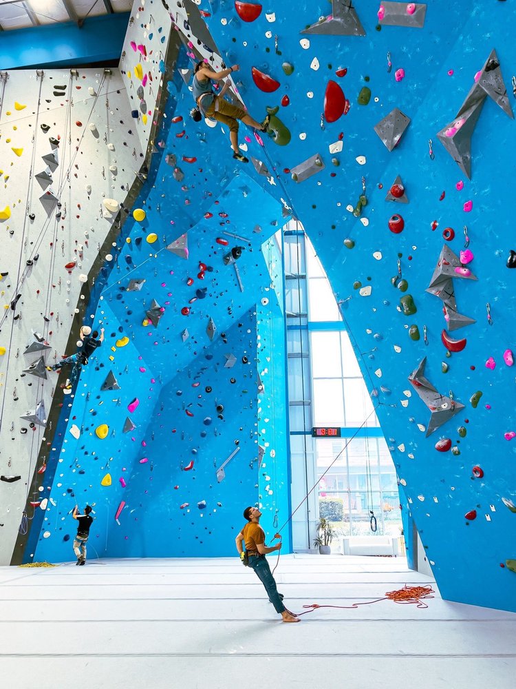 REACH CLIMBING AND FITNESS 75 Photos & 20 Reviews 401 E 4th St