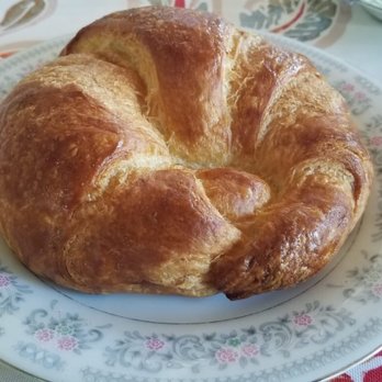Papi's Pies - Croissant - Desserts Near Me - Round Rock, Texas