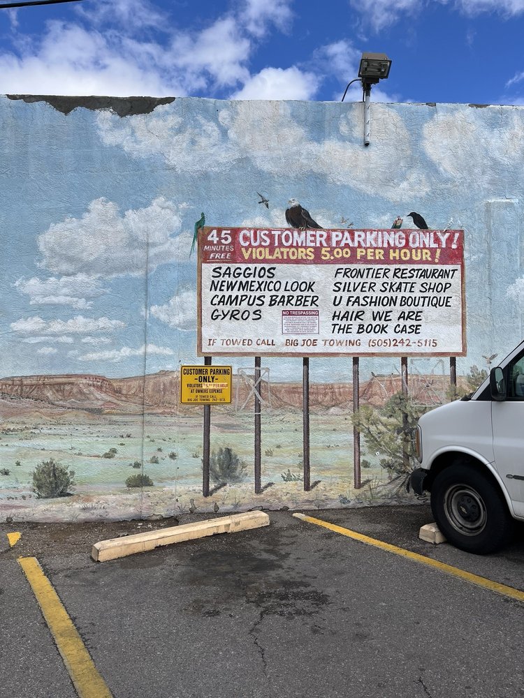 Several Parking lots - free 45 min